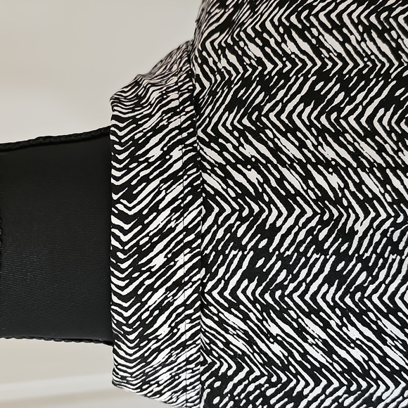 Button Down Top - Picture 11 of 16